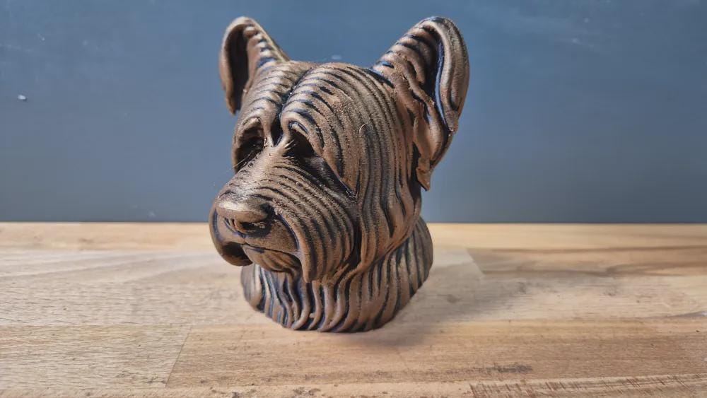 Skye Terrier Büste – Realistic Skye Terrier Dog Bust | Handbemalt & 3D-Printed – Hochdetaillierte Skulptur