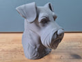 Miniatur-Schnauzer mit natürlichen Ohren Büste / Miniature Schnauzer with Natural Ears Bust – Handbemalt & Hochdetailliert Fehn-factory.de