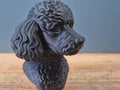 Miniaturpudelbüste / Realistic Miniature Poodle Bust – Handbemalt & Detailliert Fehn-factory.de
