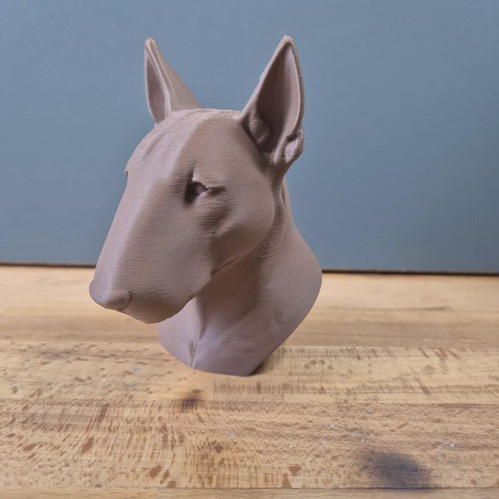 Bull Terrier Büste / Realistic Bull Terrier Bust – Handbemalt & Detailliert Fehn-factory.de
