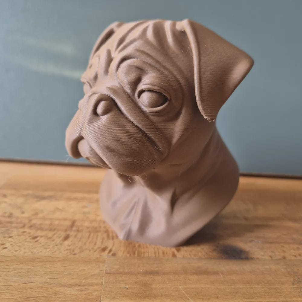 Mops Büste / Realistic Pug Dog Bust – Handbemalt & Detailliert Fehn-factory.de