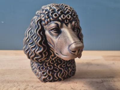 Irish Water Spaniel Büste / Realistic Irish Water Spaniel Bust – Handbemalt & Detailliert Fehn-factory.de
