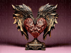 Heiliges Herz mit Flügeln Skulptur | Sacred Winged Heart Statue | Gothic Home Decor | Faceted Ruby Heart | Memorial Gift | Barock Engel
