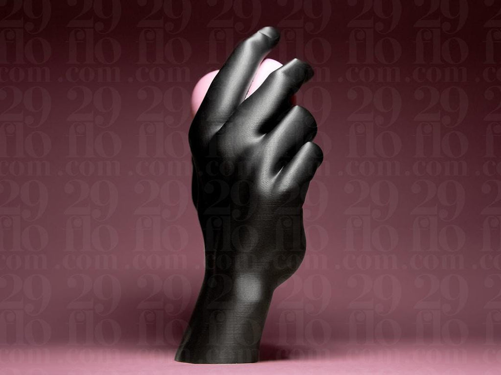 Hand hält Herz Skulptur | Hand Holding Heart Statue | Romantische Deko | Valentinstag Geschenk | Modern Art | Pink Heart - 18cm Fehn-factory.de