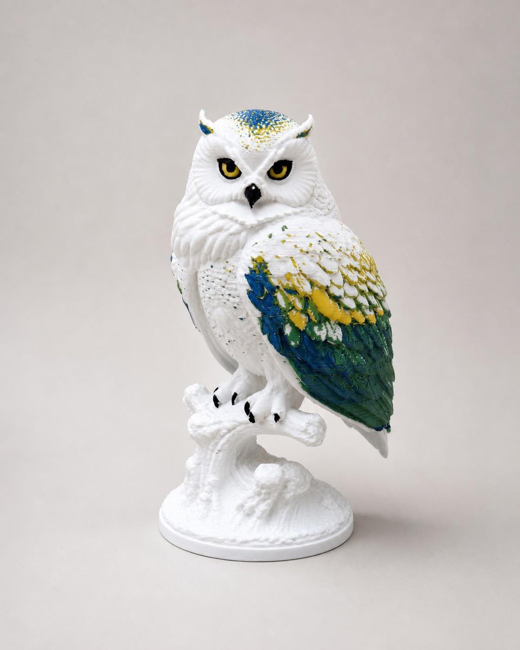Northern Lights Owl – Freistehende Nordlicht-Eulen-Skulptur | Mehrfarbige Eulenfigur | Made in Germany FehnFactory