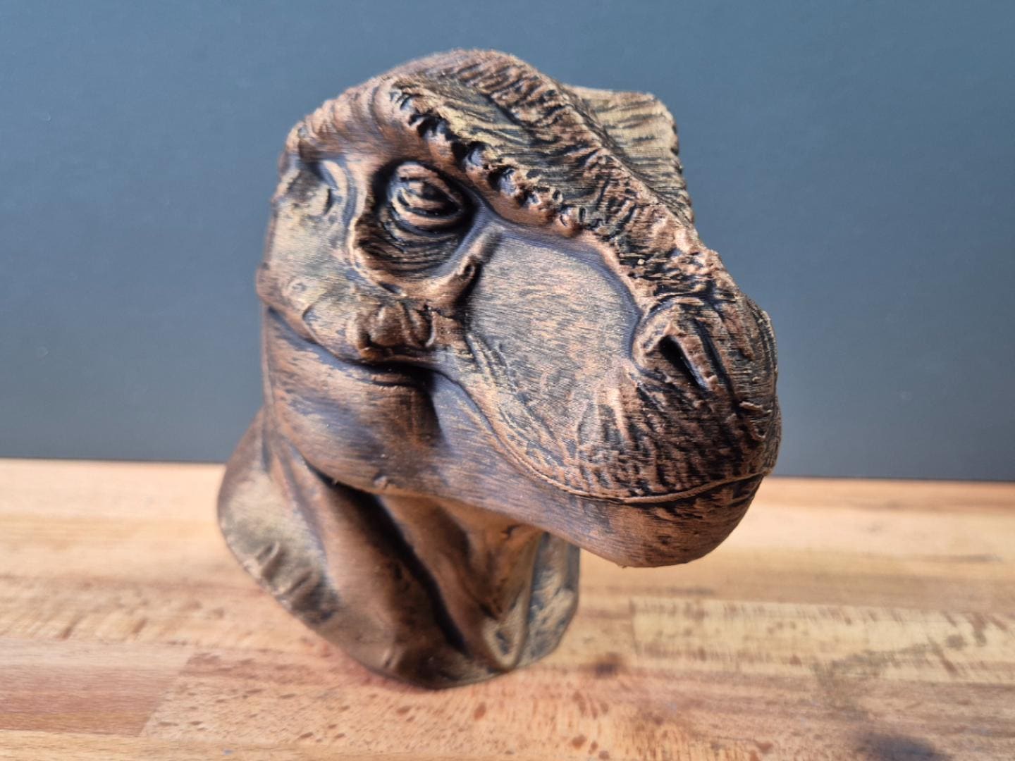 Tyrannosaurus Rex – detailreiche T-Rex-Dinosaurierbüste | 19 Farben & 3 Größen | Made in Germany