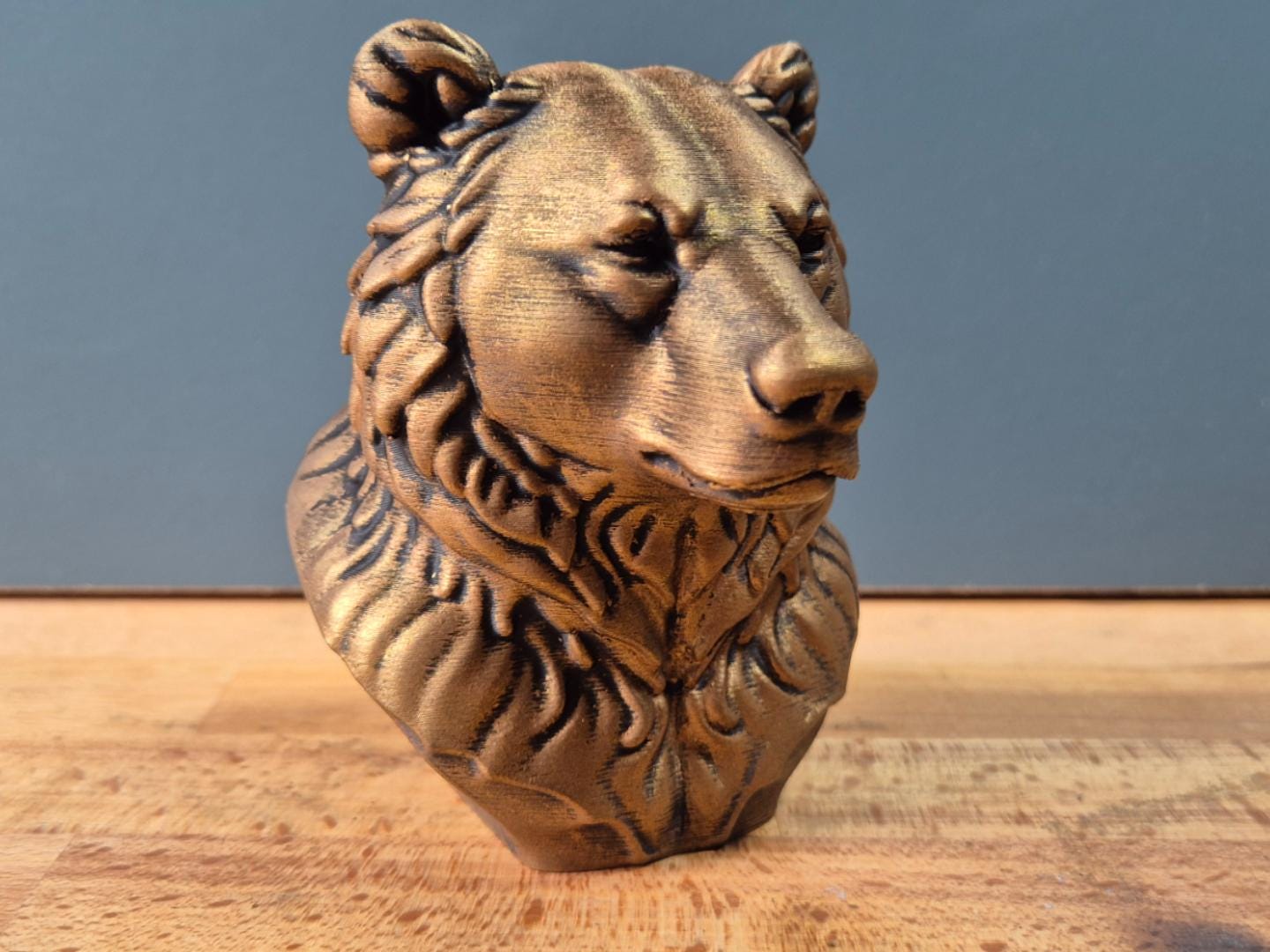 Grizzlybär – detailreiche Bärenbüste mit kräftiger Schnauze und Fellrelief | 19 Farben & 3 Größen | Made in Germany