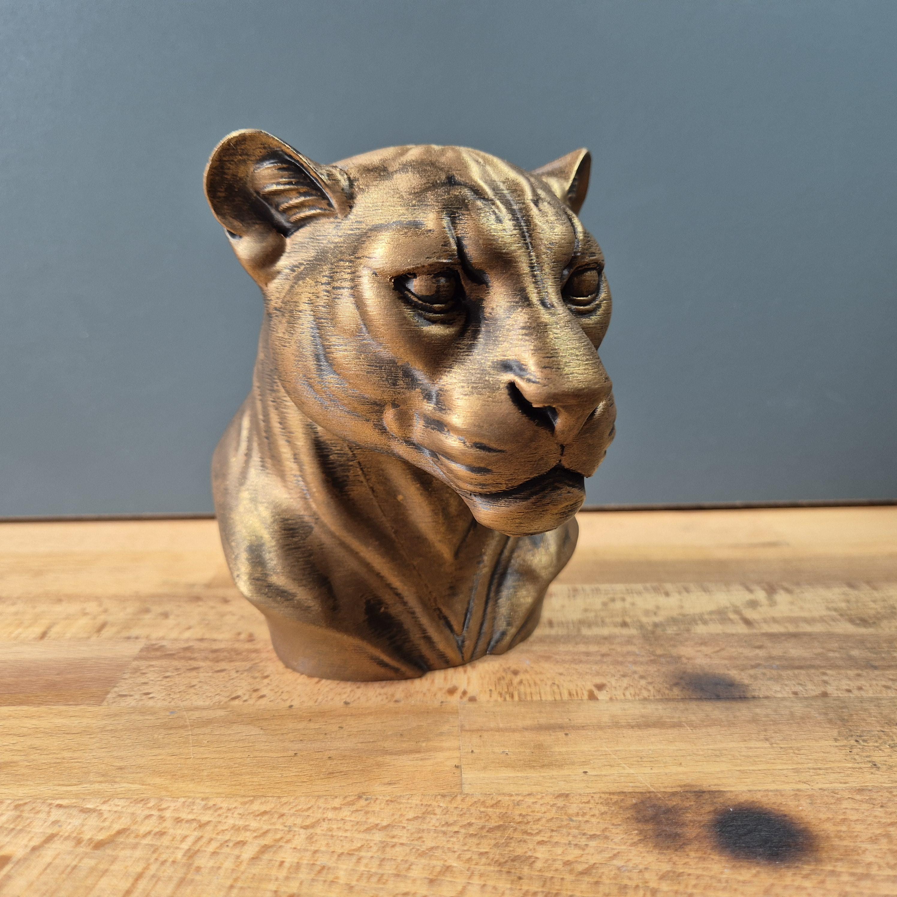 Panther – detailreiche Raubkatzenbüste mit wachsamen Augen und feinem Fellrelief | 19 Farben & 3 Größen | Made in Germany