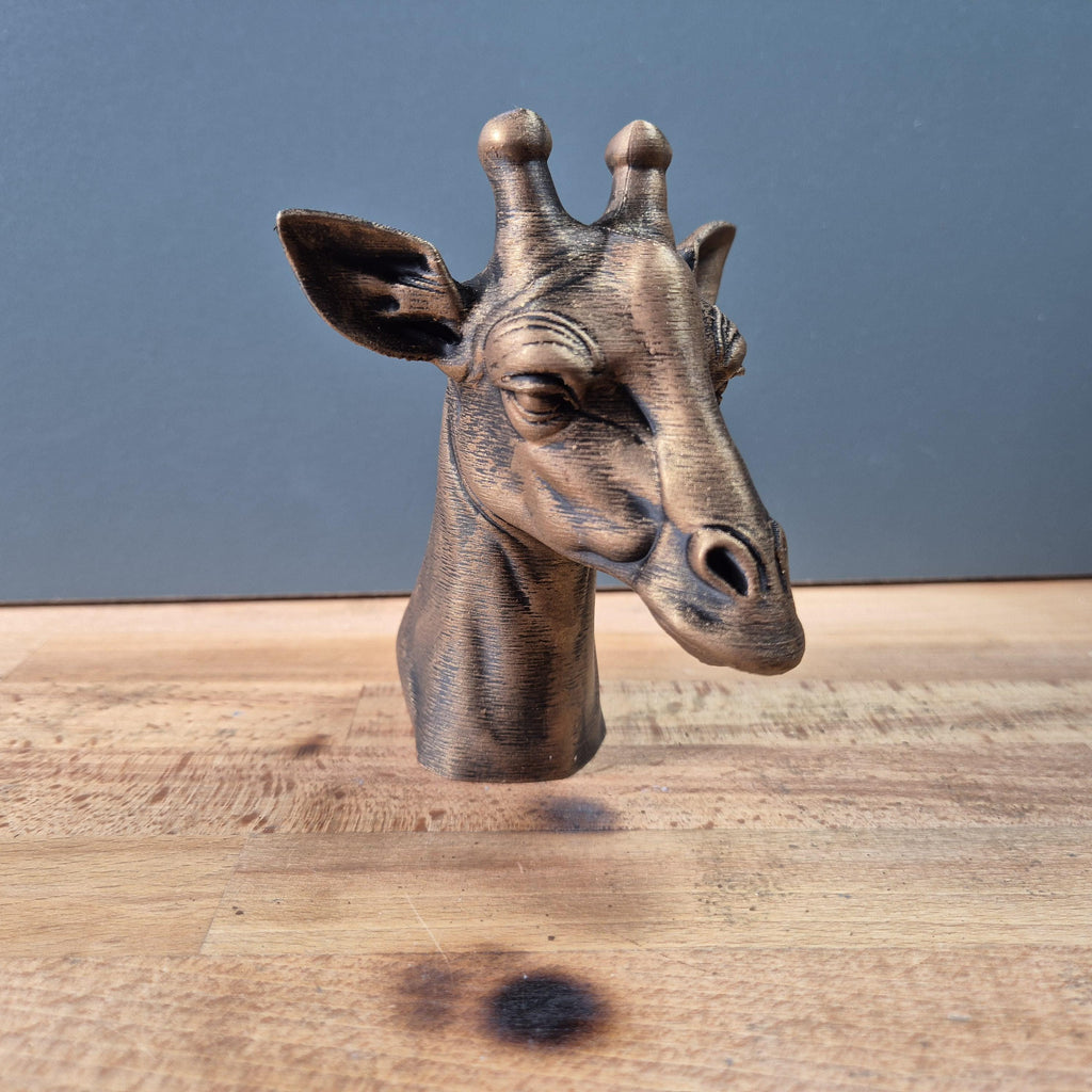 Giraffe – detailreiche Tierbüste mit Stirnzapfen, großen Ohren und langem Hals | 19 Farben & 3 Größen | Made in Germany