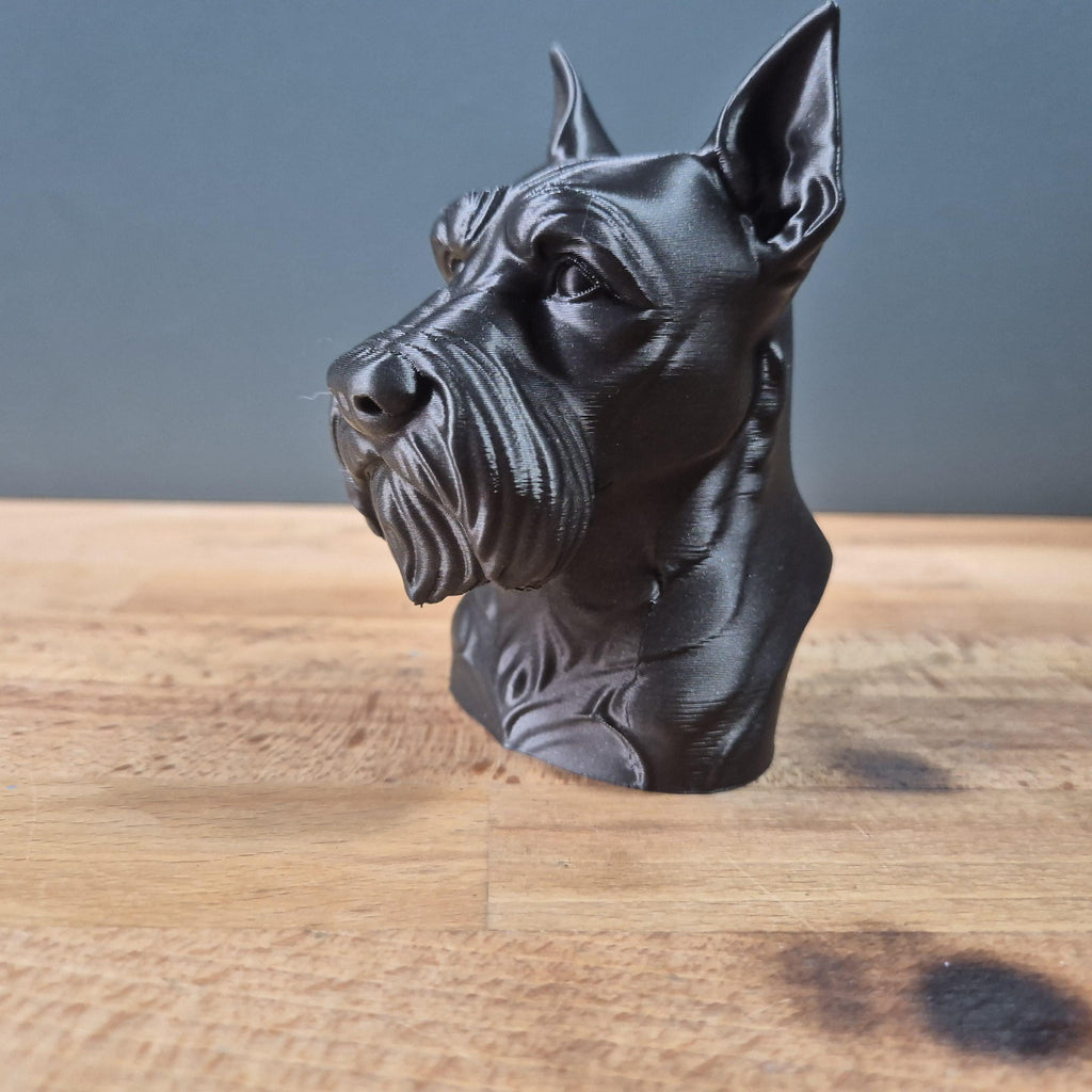 Schnauzer – detailreiche Hundebüste mit markanten Stehohren und Bart | 19 Farben & 3 Größen | Made in Germany