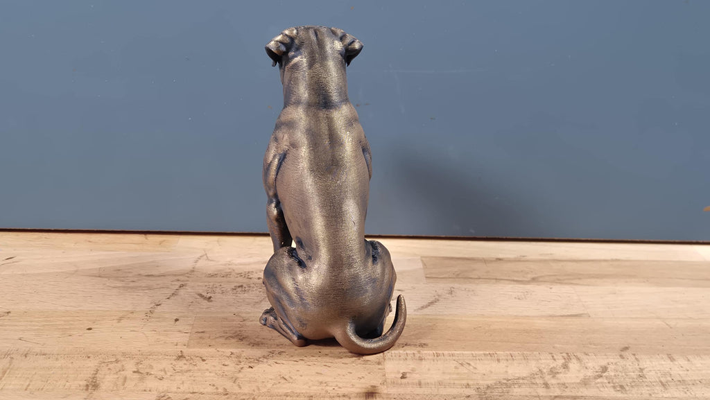 Bullmastiff – detailreiche sitzende Hundefigur | 19 Farben & 3 Größen | Made in Germany