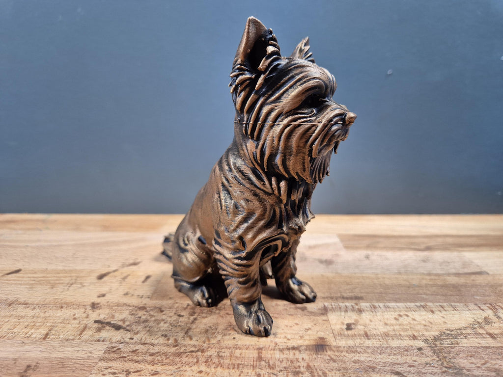 Yorkshire Terrier – sitzende Hundefigur mit langem Fell | Yorkie-Deko | 19 Farben & 3 Größen | Made in Germany