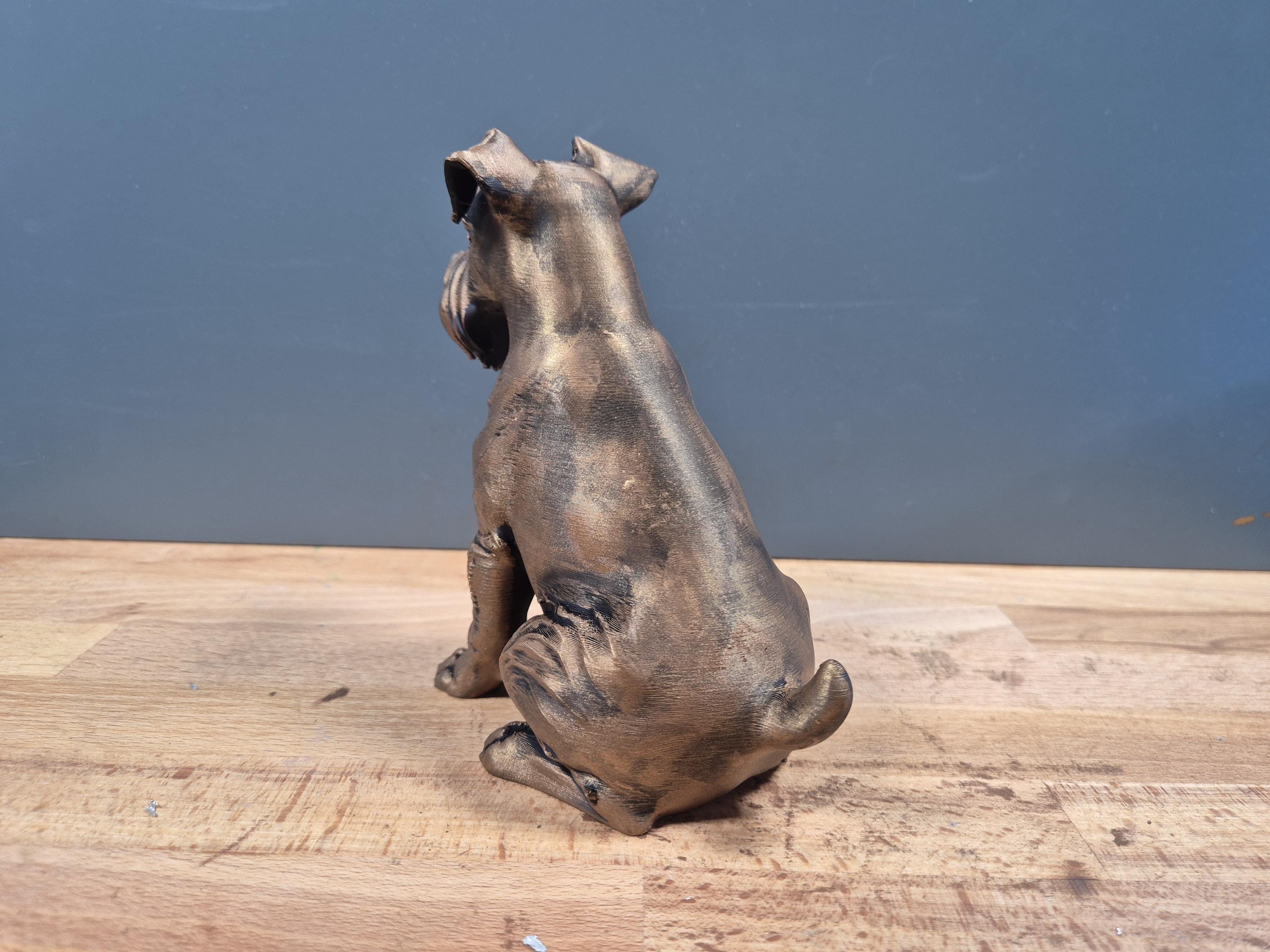 Zwergschnauzer – sitzende Hundefigur mit Bart | Mr.-Jay-Design | 19 Farben & 3 Größen | Made in Germany