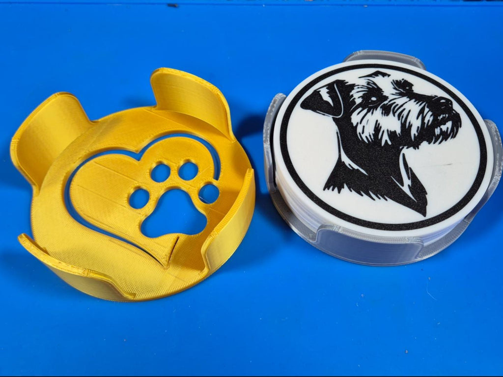 Hunde-Untersetzerhalter mit Pfotenherz | Coaster-Ablage | 19 Farben & 3 Größen | Made in Germany