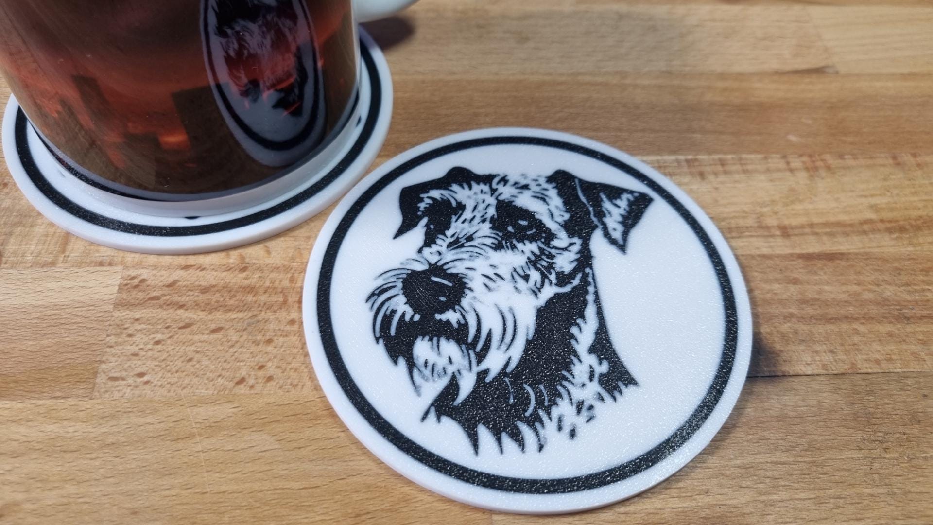 Welsh Terrier Untersetzer 4er Set schwarz weiß 10 cm Made in Germany