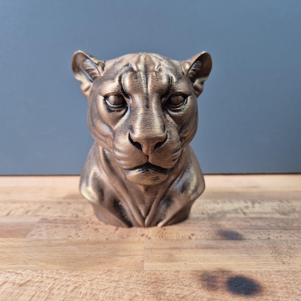 Panther – detailreiche Raubkatzenbüste mit wachsamen Augen und feinem Fellrelief | 19 Farben & 3 Größen | Made in Germany