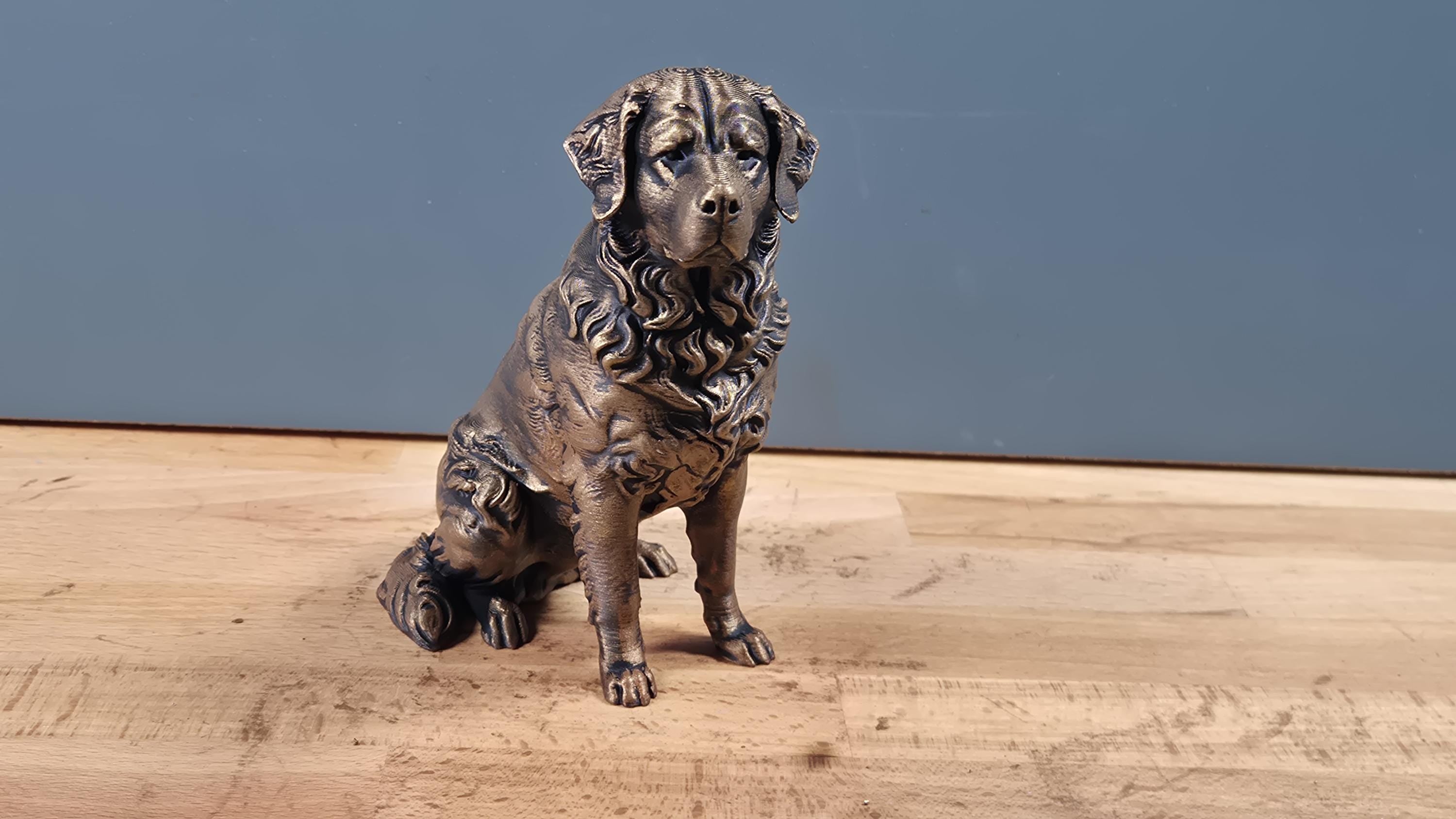 Berner Sennenhund – detailreiche sitzende Hundefigur | 19 Farben & 3 Größen | Made in Germany