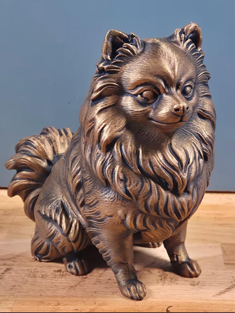 Zwergspitz Pomeranian – detailreiche sitzende Hundefigur | 19 Farben & 3 Größen | Made in Germany