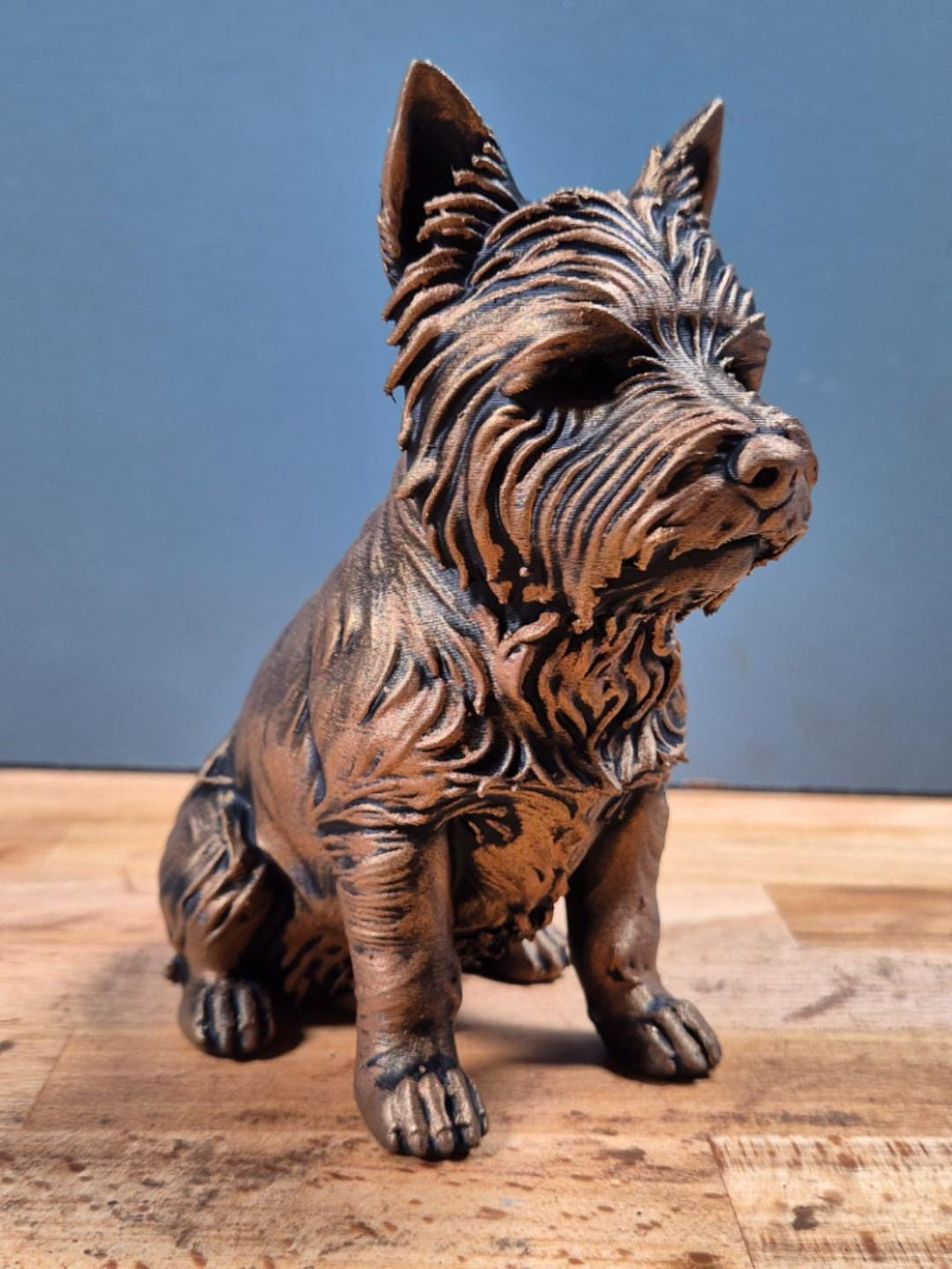 Westie – detailreiche sitzende Hundefigur | West Highland White Terrier | 19 Farben & 3 Größen | Made in Germany