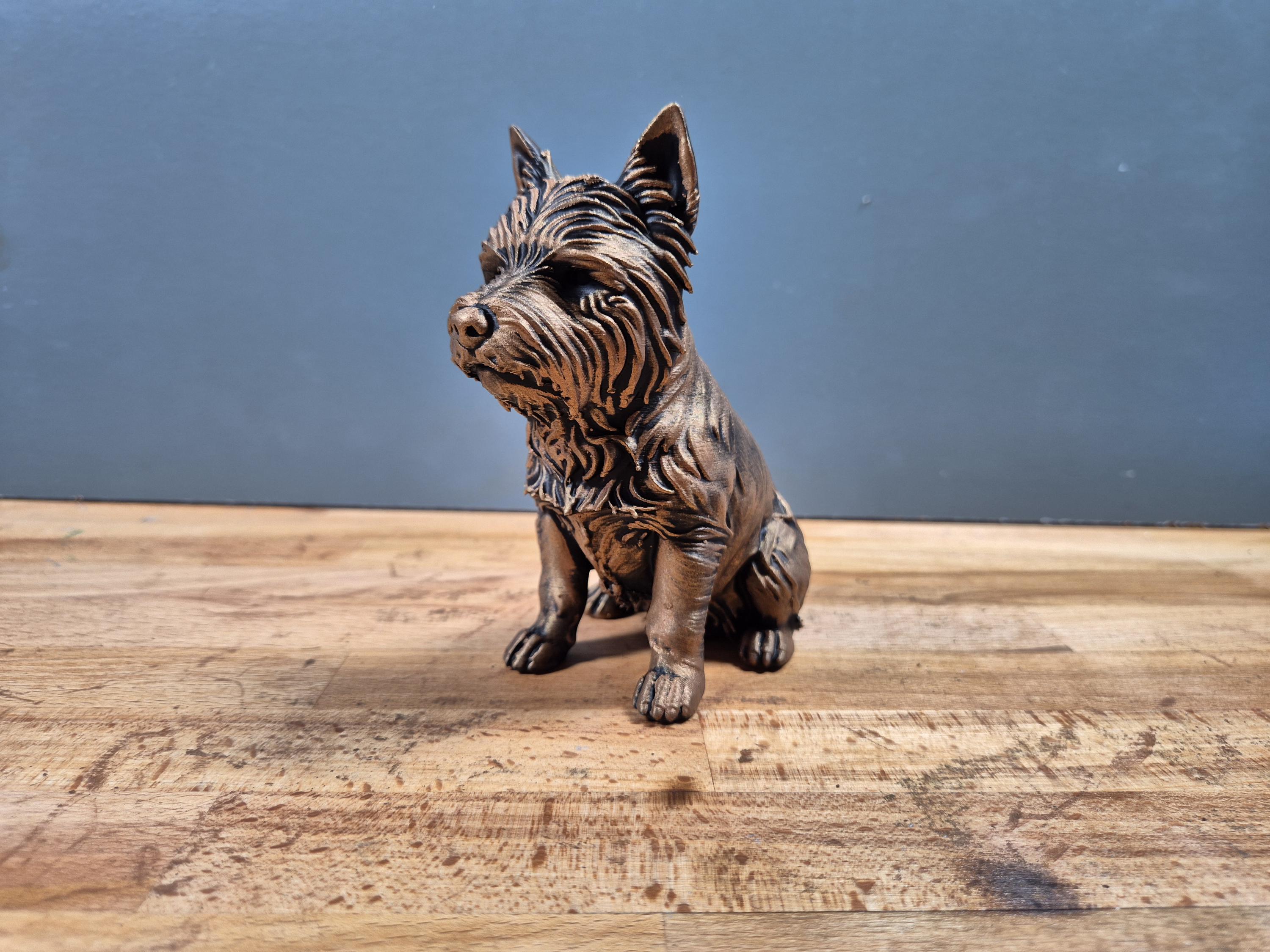 Westie – detailreiche sitzende Hundefigur | West Highland White Terrier | 19 Farben & 3 Größen | Made in Germany