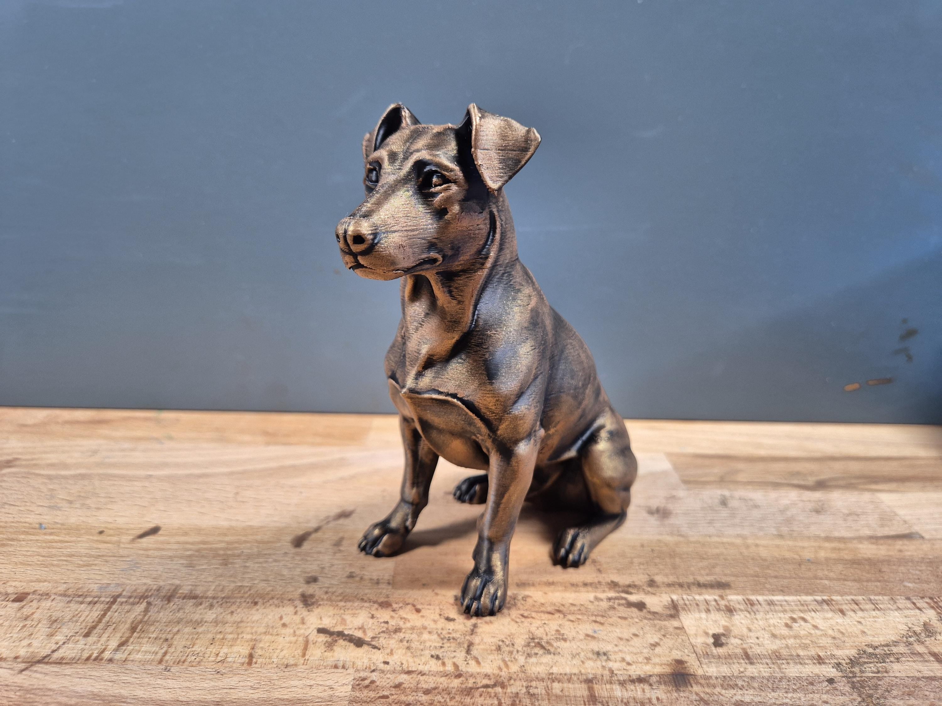 Jack Russell Terrier – sitzende Hundefigur | Mr.-Jay-Design | 19 Farben & 3 Größen | Made in Germany