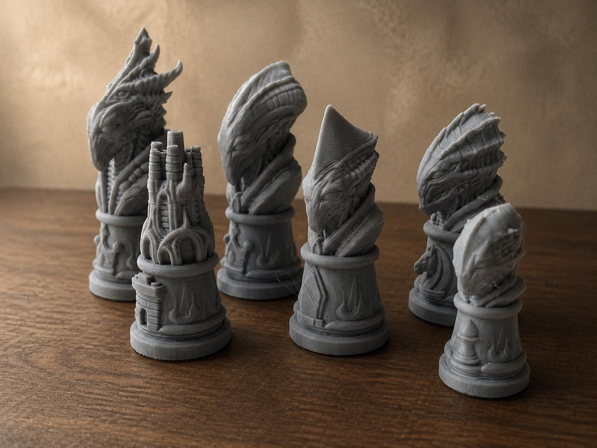 Astronauten gegen Aliens – 32-teiliges Schachfigurenset | Sci-Fi-Schachfiguren | Made in Germany FehnFactory
