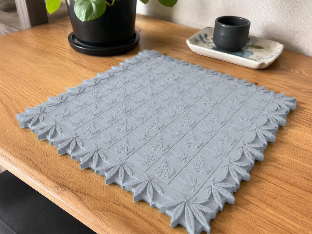 Blatt-Schachbrett mit Relief – dekoratives 8×8-Brett | 3 Größen & 8 Farben | Made in Germany FehnFactory