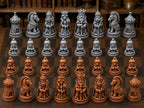 Feenhafte Hofgesellschaft – komplettes 32-teiliges Schachfigurenset | Fantasy-Design | Made in Germany