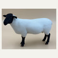 Suffolk Ram – mehrfarbiger Widder mit schwarzem Gesicht | realistische Schaf-Skulptur | Made in Germany