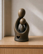 Vaterstärke – Vater-Kind-Skulptur | handbemalt | Made in Germany FehnFactory
