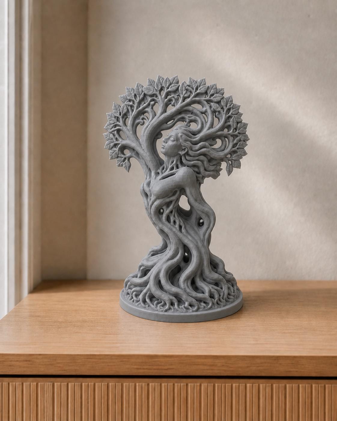 Lebensbaum-Göttin – Natur-Skulptur | handbemalt | Made in Germany FehnFactory