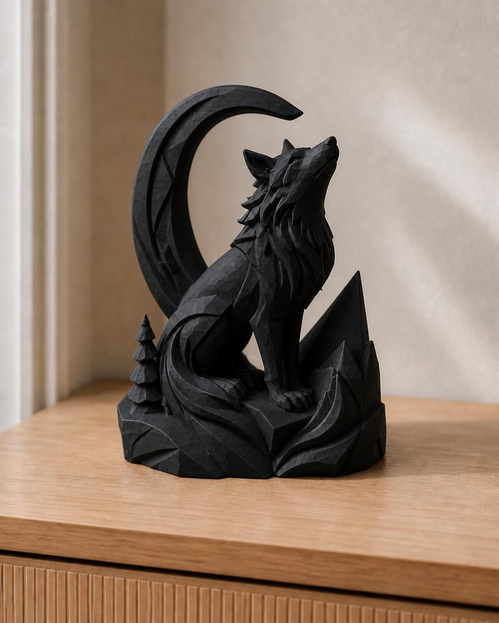 Wolfsgeist – Wolf-und-Mond-Skulptur | handbemalt | Made in Germany FehnFactory
