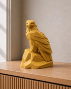 Adler der Macht – geometrische Adlerskulptur auf Felsen | handbemalt | Made in Germany FehnFactory