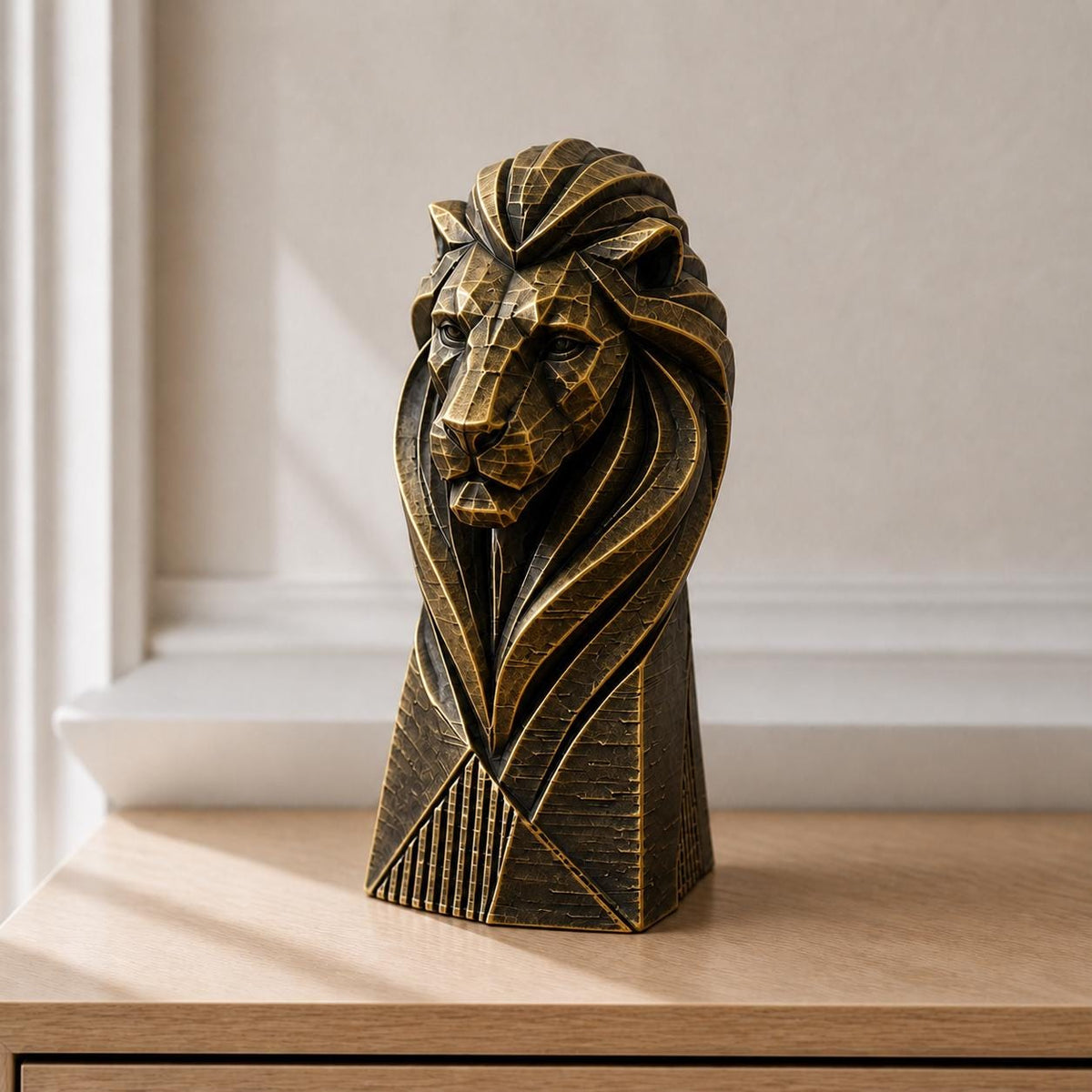 Geometrischer König – moderne Löwen-Skulptur | handbemalt | Made in Germany FehnFactory