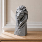 Geometrischer König – moderne Löwen-Skulptur | handbemalt | Made in Germany FehnFactory