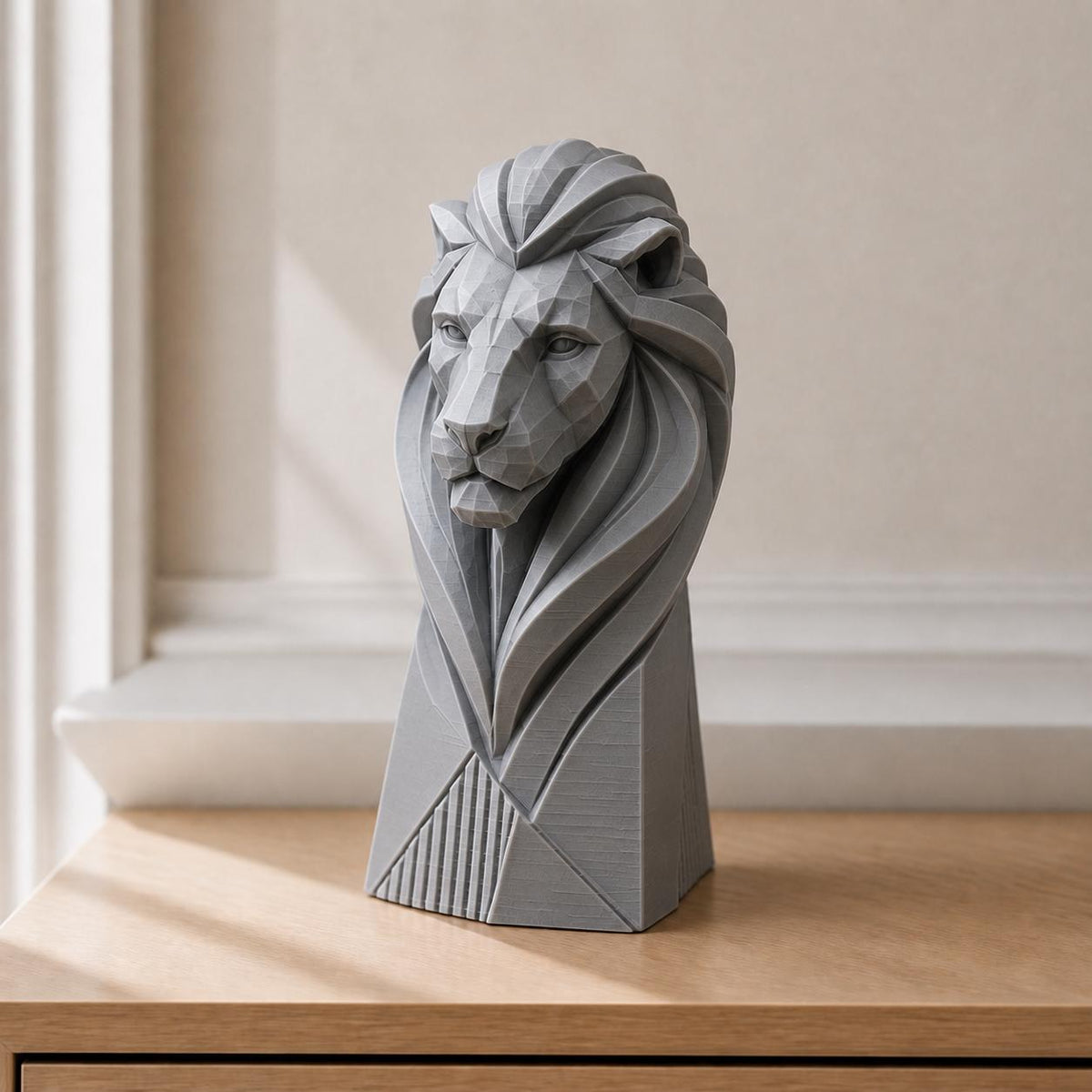 Geometrischer König – moderne Löwen-Skulptur | handbemalt | Made in Germany FehnFactory