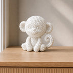 Sitzender Affe in Strickoptik | Tierfigur handbemalt oder gedruckt | Made in Germany FehnFactory