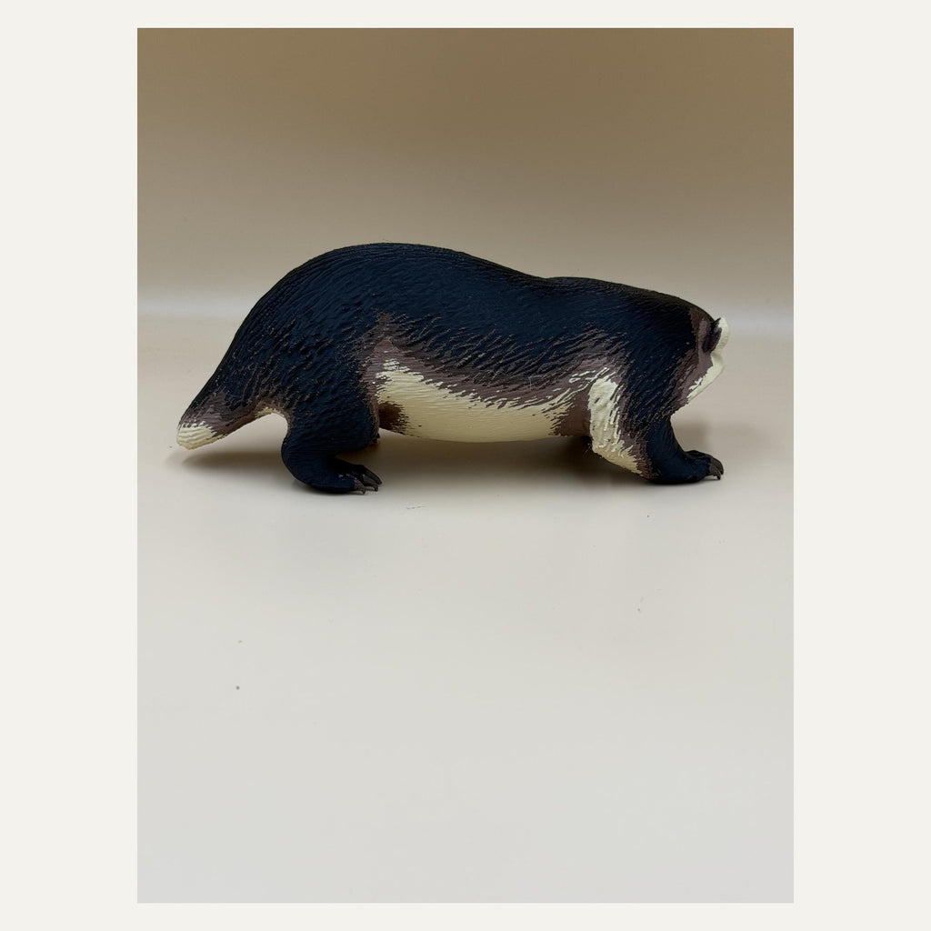 Amerikanischer Dachs – realistische Wildtier-Skulptur | Made in Germany FehnFactory