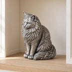 Maine Coon Katze – langhaarige sitzende Katzenskulptur | Made in Germany FehnFactory