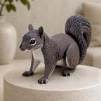 Bushy Buddy – Braunes Eichhörnchen | Waldtier-Figur | Made in Germany FehnFactory