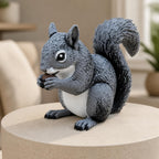 Nutty Buddy – Grauhörnchen mit Nuss | Waldtier-Figur | Made in Germany FehnFactory