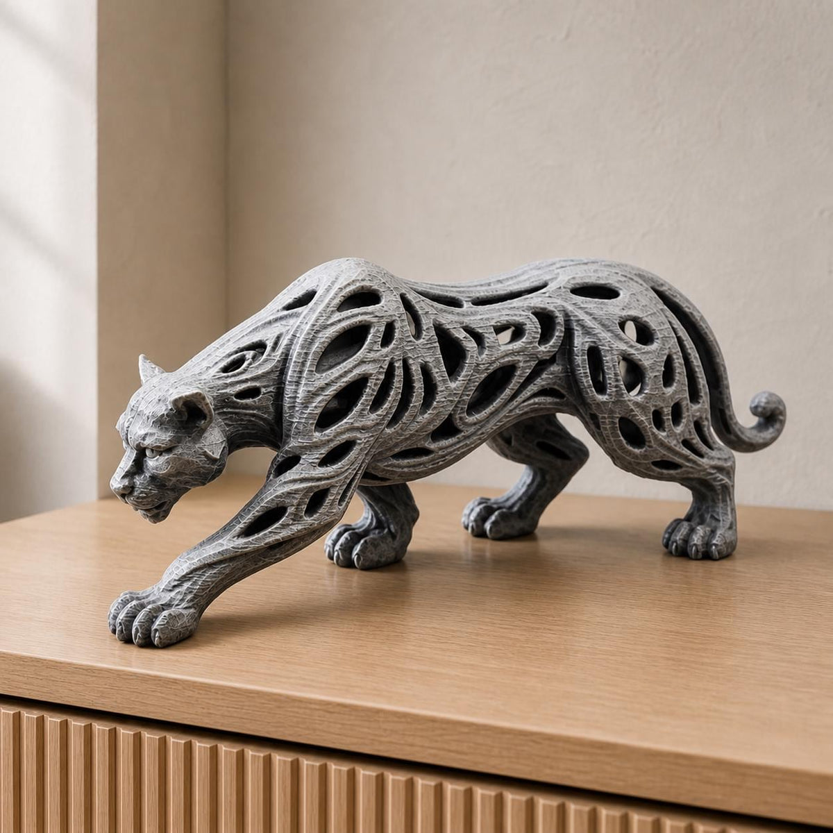 Abstrakter Panther – moderne Raubkatzen-Skulptur | handbemalt | Made in Germany FehnFactory