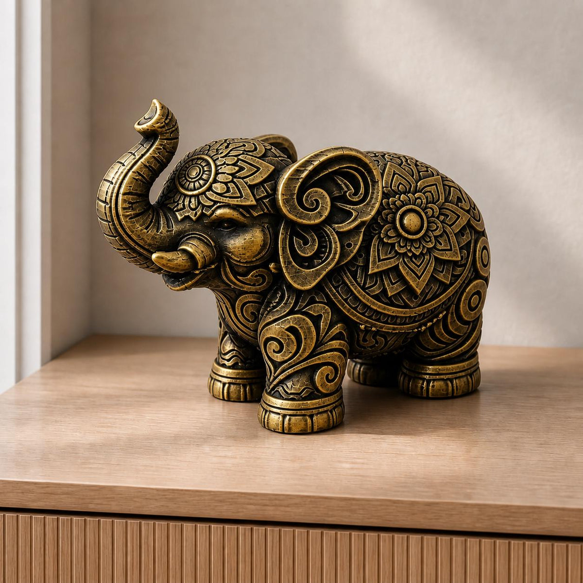 Ornament-Elefant – detailreiche Skulptur | handbemalt | Made in Germany FehnFactory