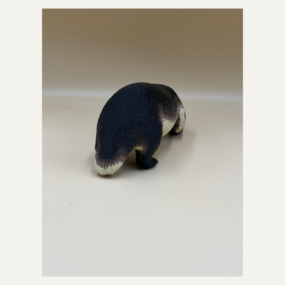 Amerikanischer Dachs – realistische Wildtier-Skulptur | Made in Germany FehnFactory