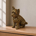 Yorkshire Terrier in Voronoi-Optik – sitzende Hundeskulptur | Made in Germany FehnFactory