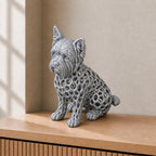 Yorkshire Terrier in Voronoi-Optik – sitzende Hundeskulptur | Made in Germany FehnFactory