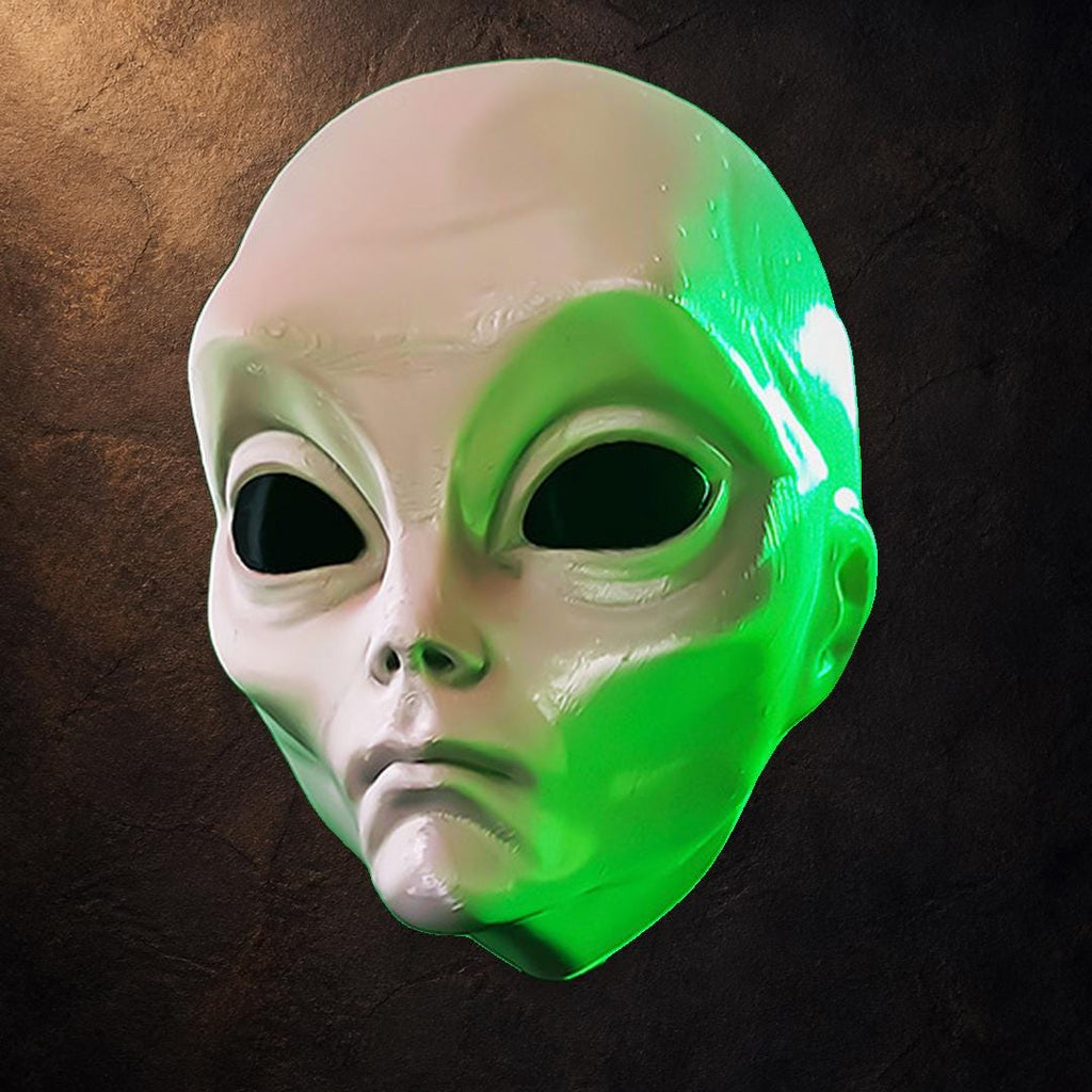 Alien Wall – Alienkopf Wanddeko | Silbergrau/Schwarz | Pipe Cox Design | ca. 11,4 cm FehnFactory