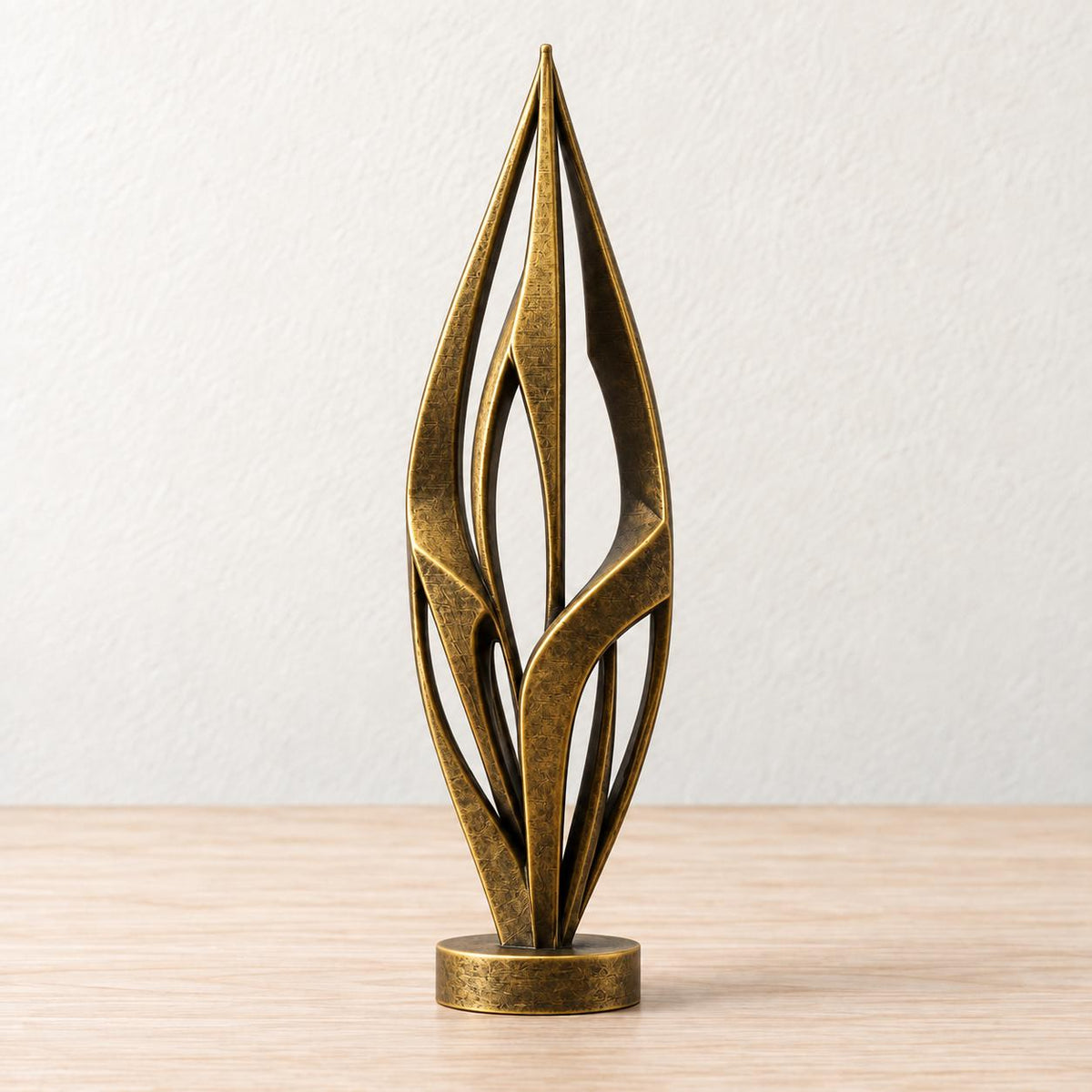 Shift – abstrakte Design-Skulptur | geometrische Wohnraum-Deko | Made in Germany FehnFactory