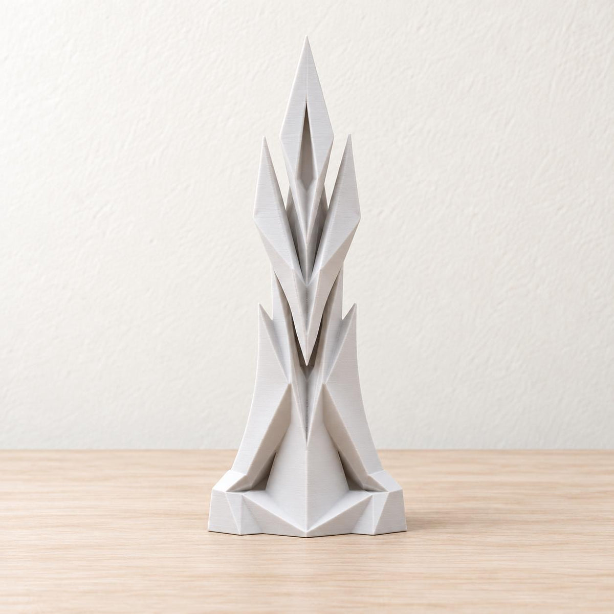 Apex – abstrakte Design-Skulptur | geometrische Wohnraum-Deko | Made in Germany FehnFactory