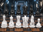 Futuristisches Fahrzeug-Schachfigurenset – komplett 32-teilig | Sci-Fi-Schach | 3 Größen & 12 Farbpaare FehnFactory